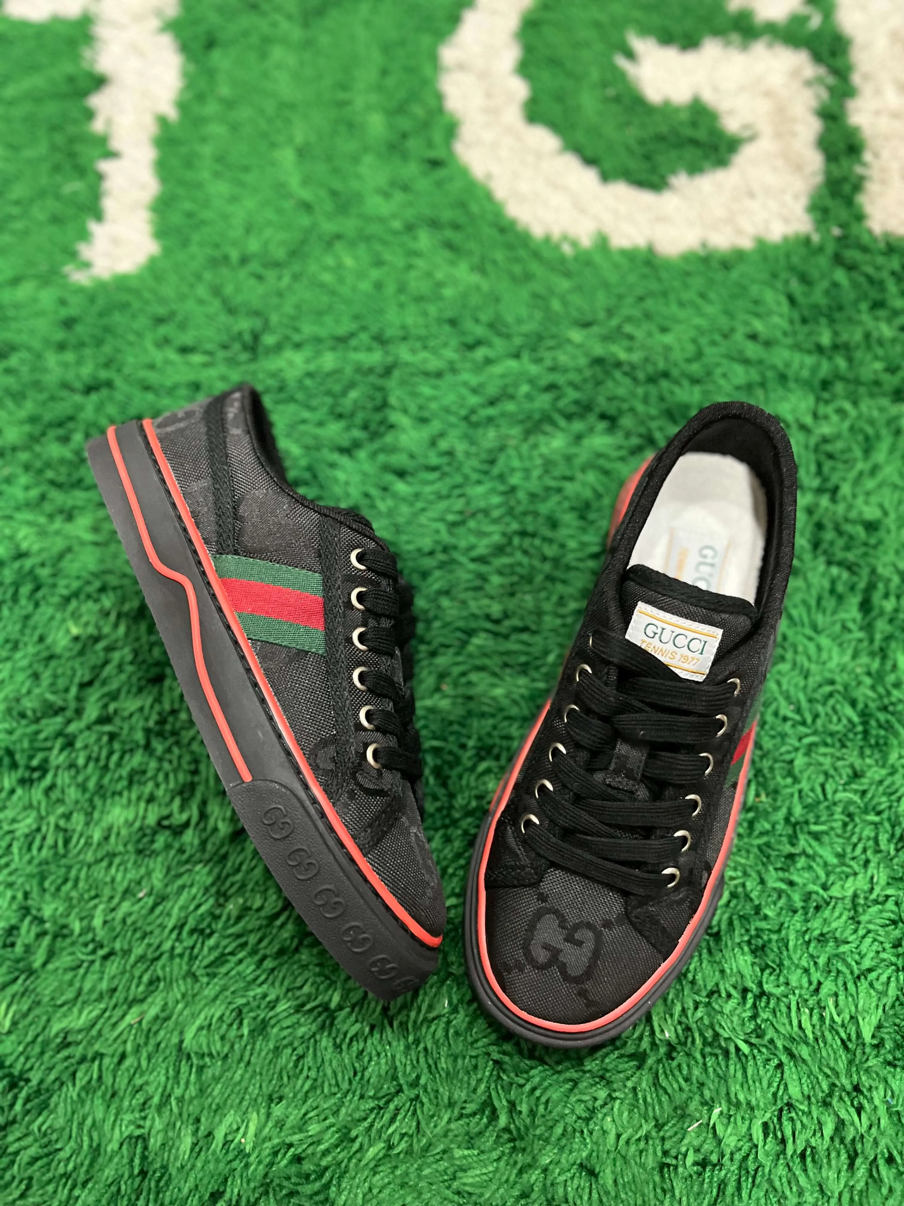 Gucci Tennis 1977 Low-Top Sneakers in Black Canvas