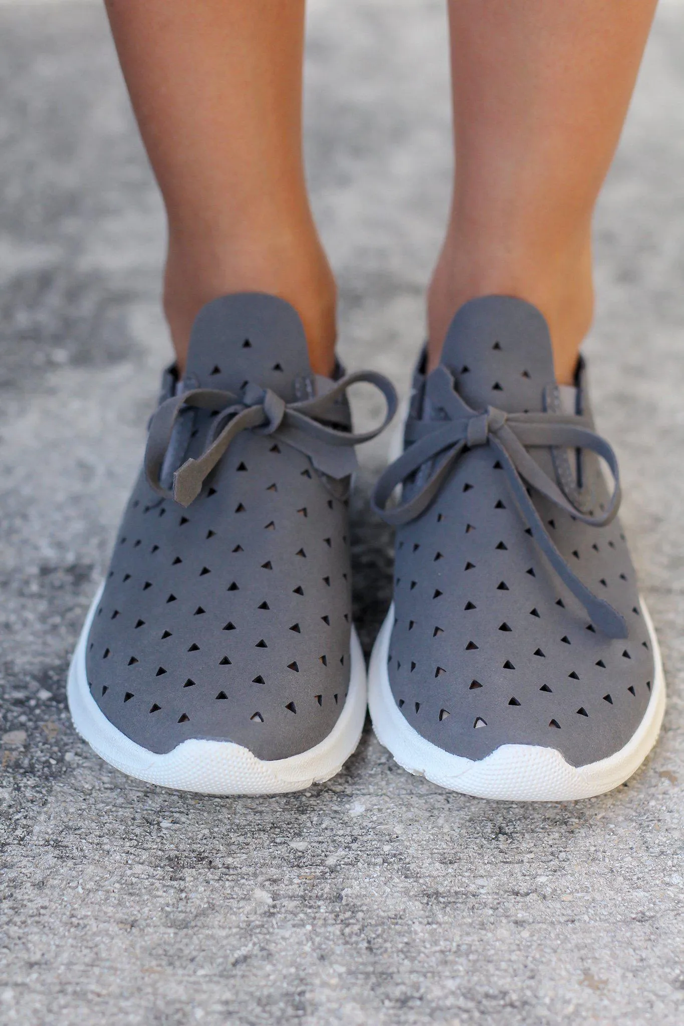 Marlum Gray Sneakers