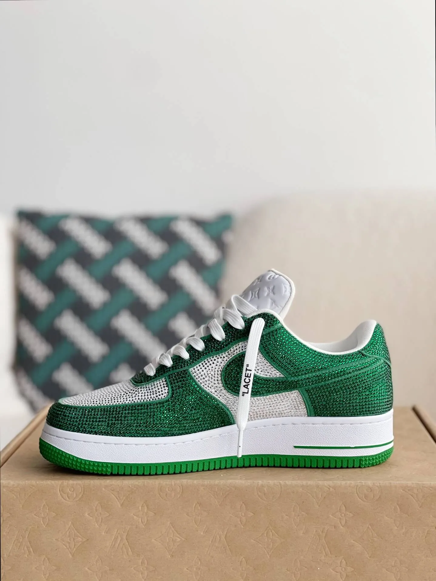 Nike x Louis Vuitton LV Air Force 1 Trainer Green White Rhinestone Sneakers