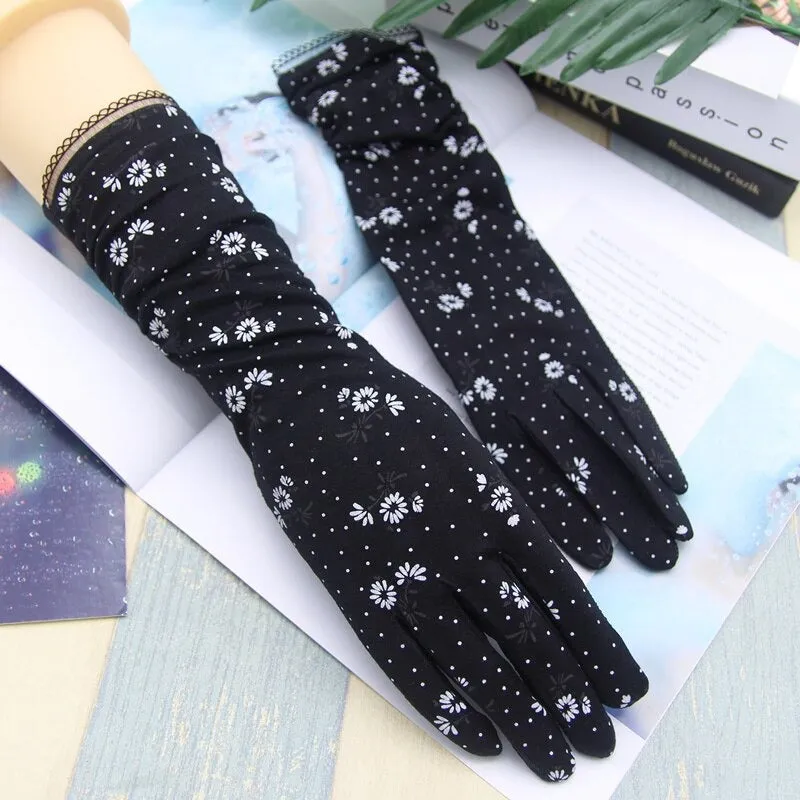 Winter Fashion Printed Flower Lace Touch Screen Gloves